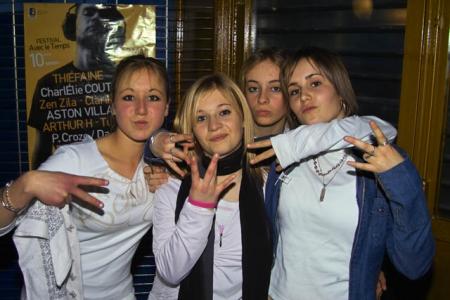 Fille du crew